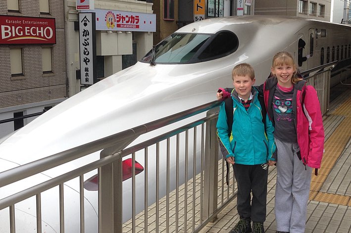 Shinkansen Hikari James Jen
